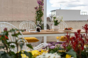 Ebullience - Stylish & Chic Athens Apartment